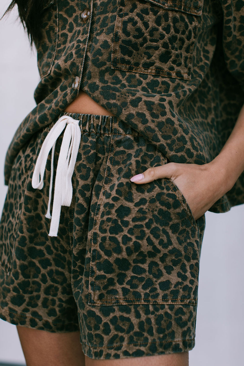Brittanie Set - Dark Leopard Print Denim