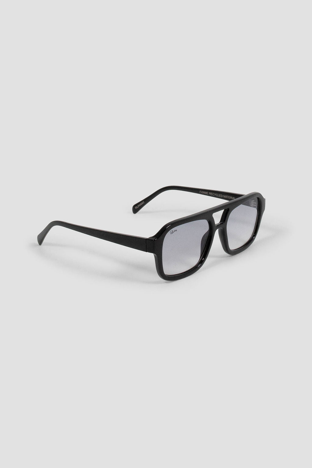 Runway Sunglasses - Black Mist