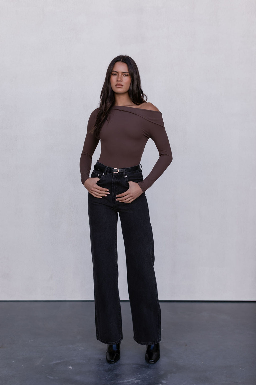 Juliette Long-sleeve Bodysuit - Chocolate Brown
