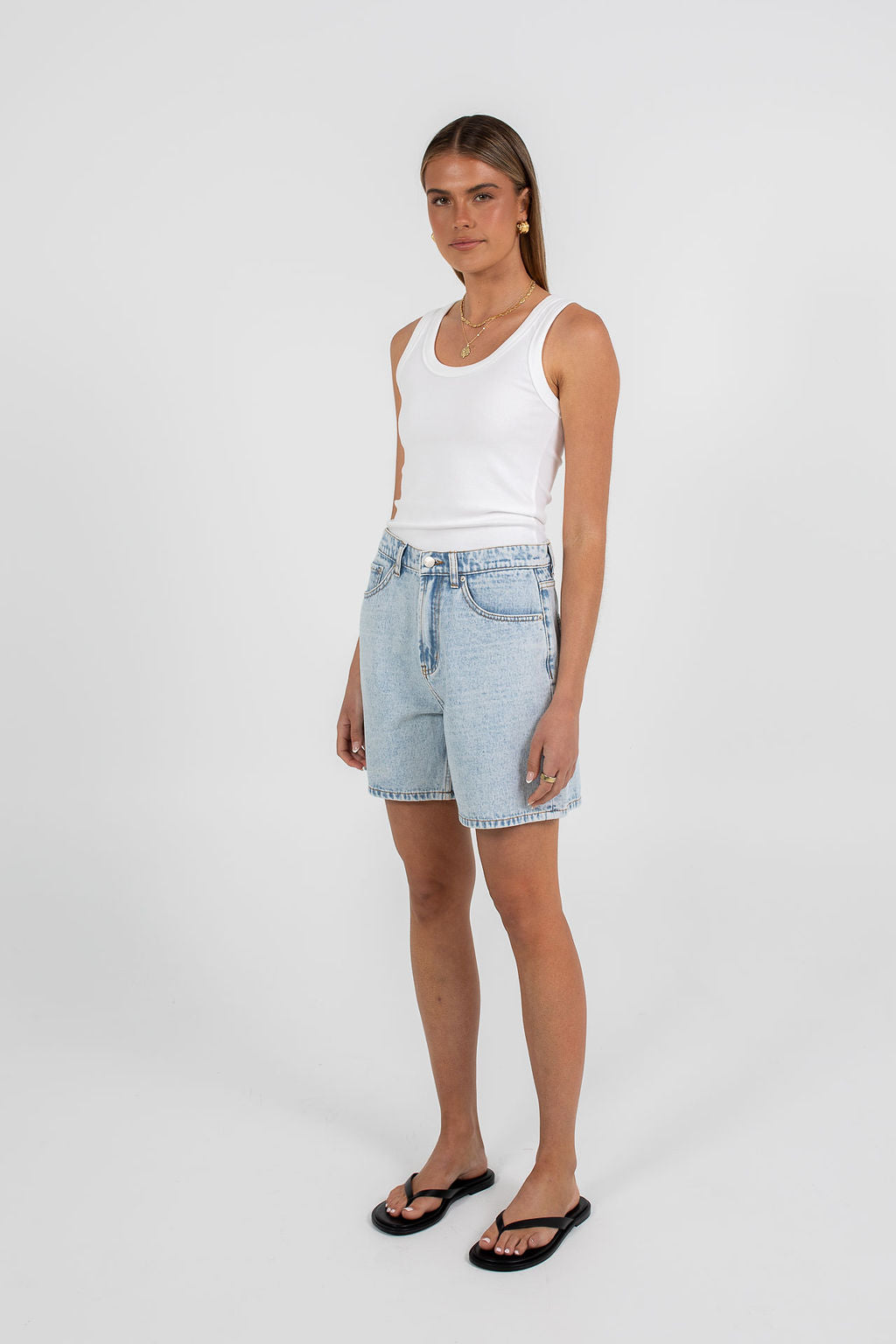Evie Denim Short Light Mineral Wash