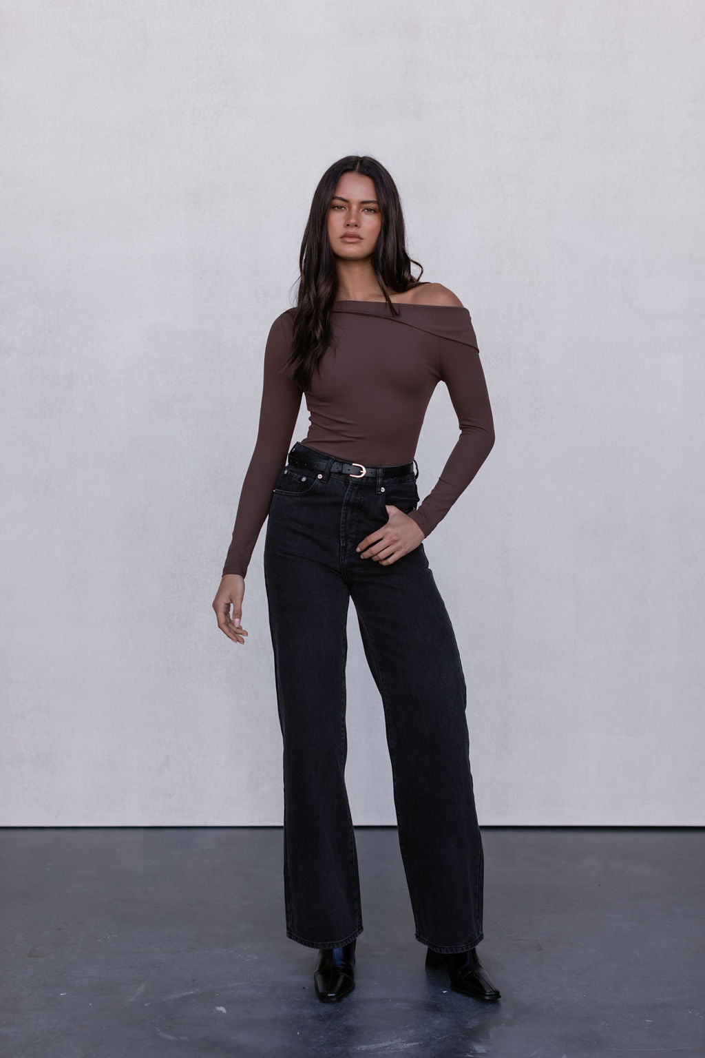 Juliette Long-sleeve Bodysuit - Chocolate Brown