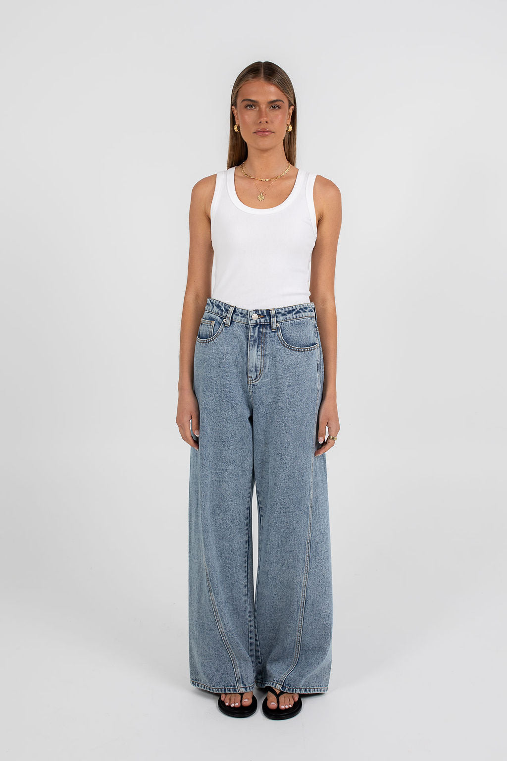 Elissa Baggy Jean Dark Mineral Wash