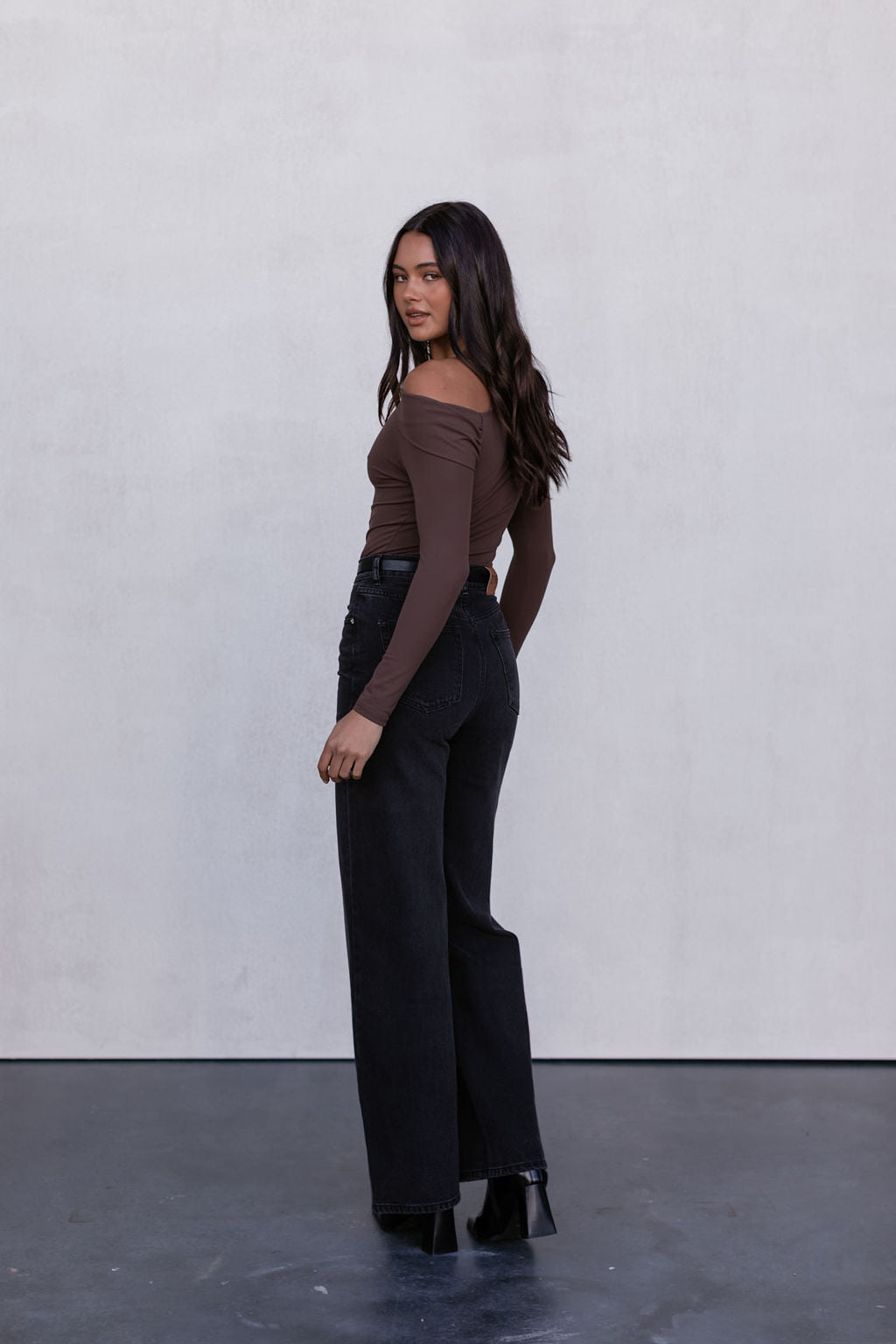 Juliette Long-sleeve Bodysuit - Chocolate Brown