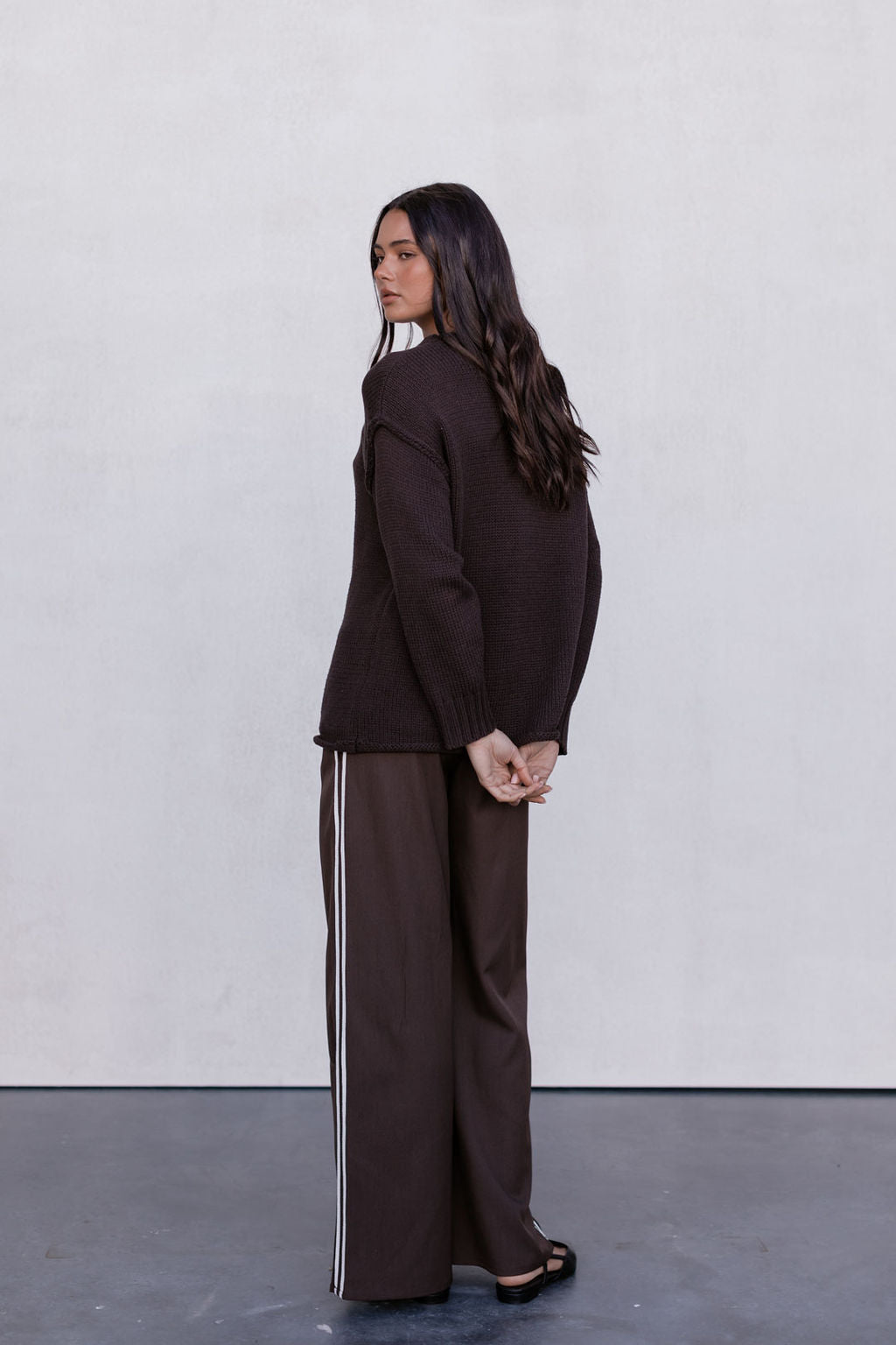 Neah Tailored Pants - Chocolate Brown/White Stripe