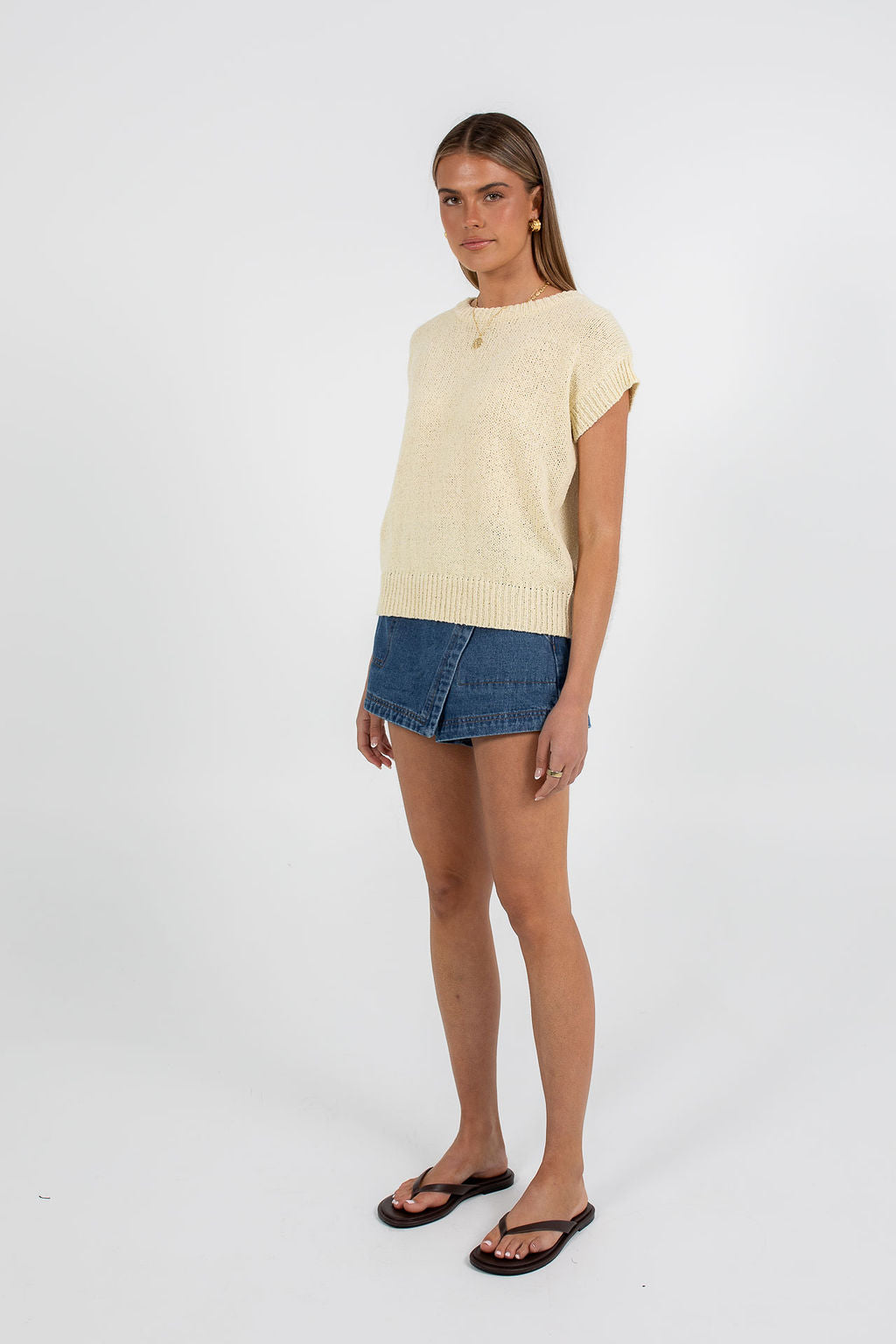 Felix Top Lemon