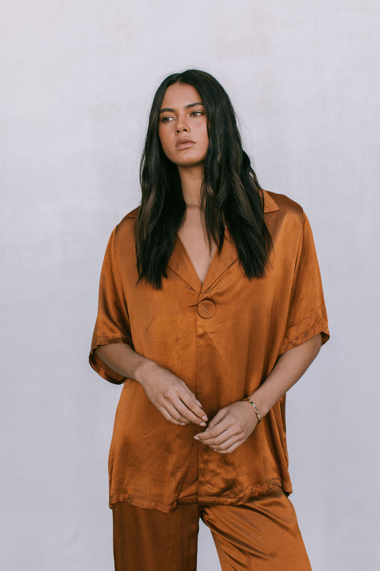 Eve Relaxed Pants - Caramel Satin