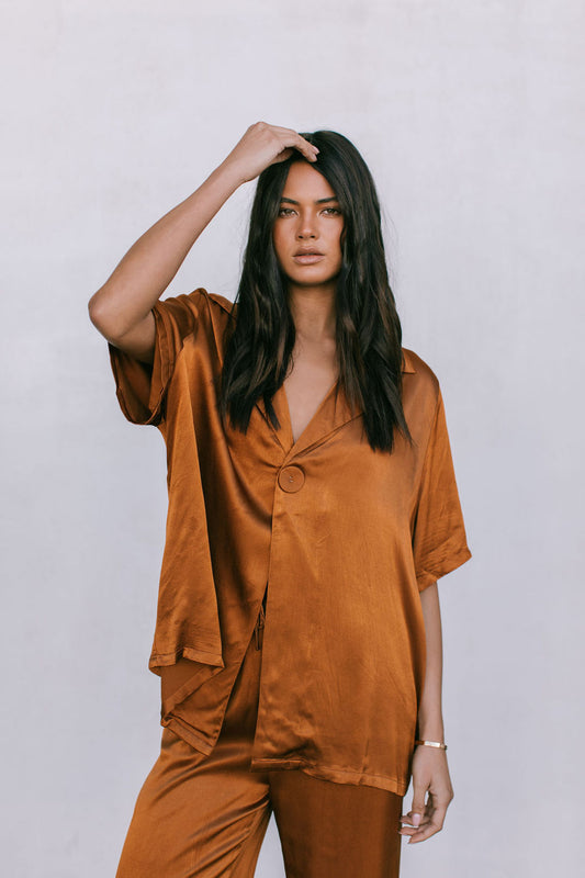 Eve Relaxed Pants - Caramel Satin