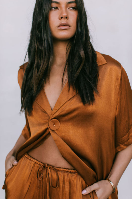 Eve Relaxed Pants - Caramel Satin