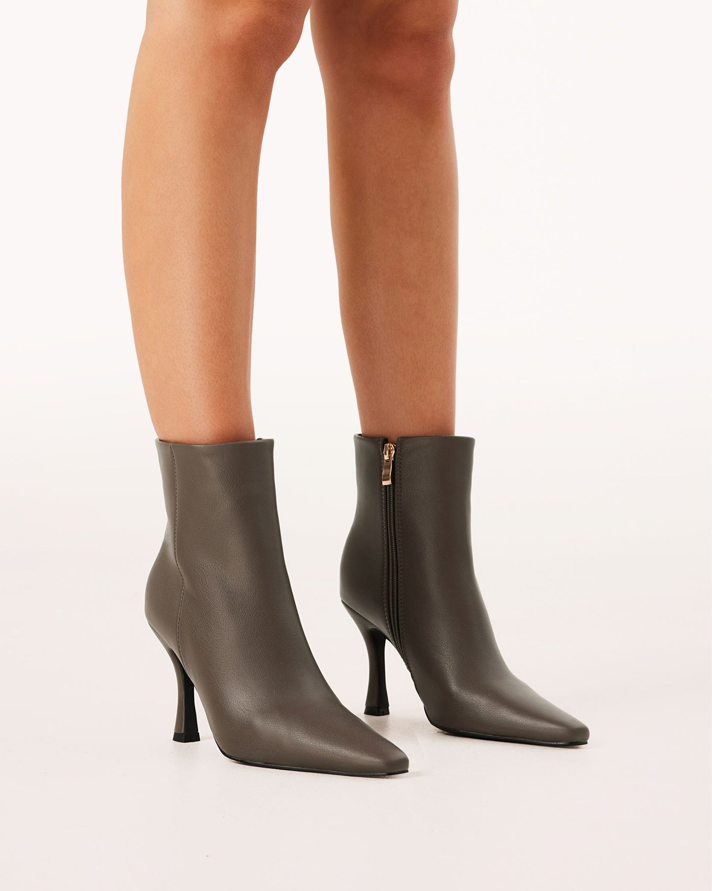 Fayda Ankle Boots - Grey