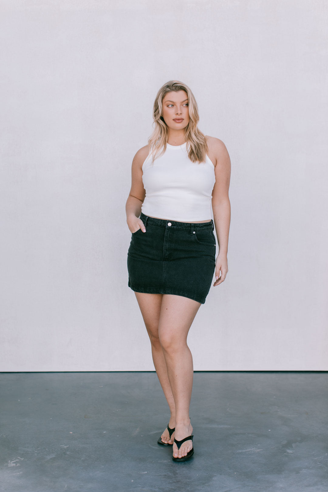 Erin Mini Denim Skirt Washed Black