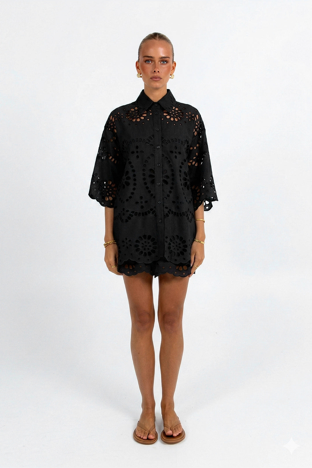 Yueli Short Black Sicily Lace