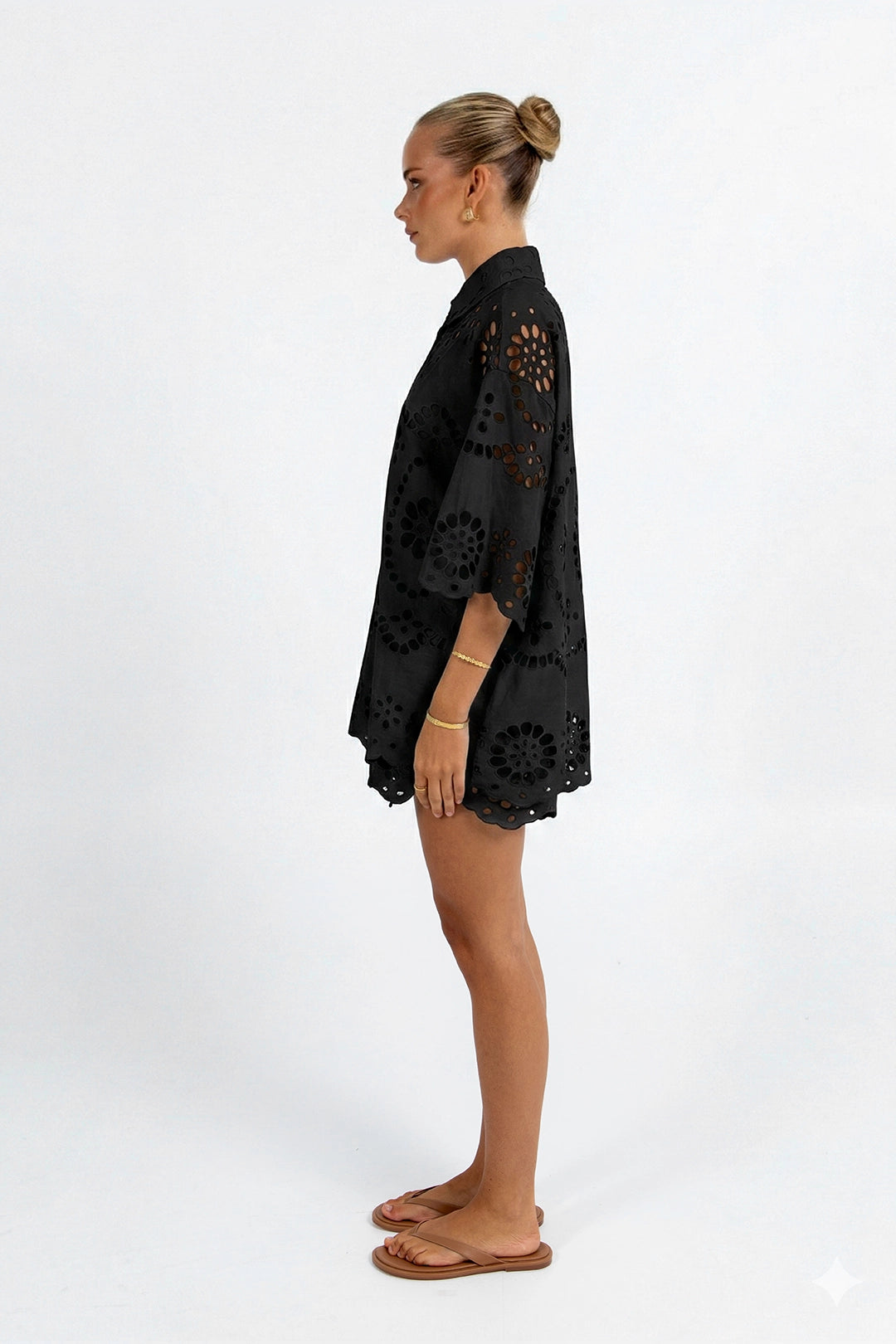 Yueli Short Black Sicily Lace