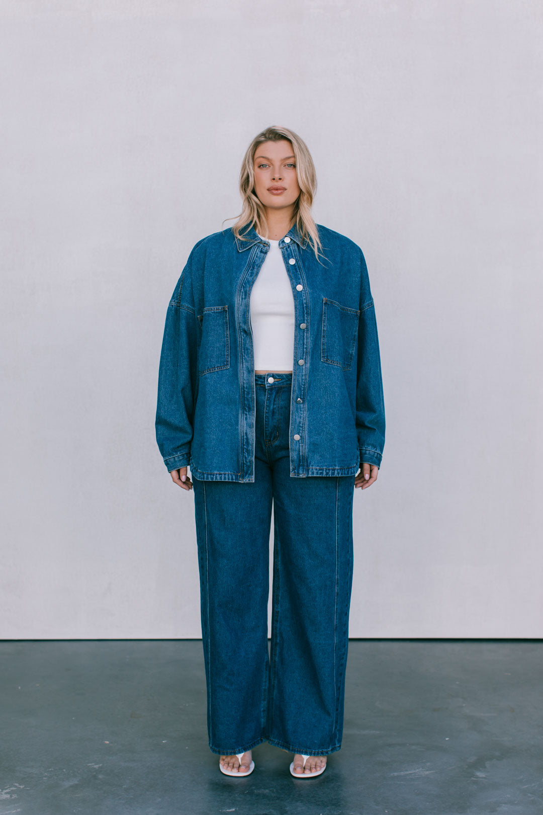DISPATCH 07.05.25 - Janey Wide Leg Jeans - Dark Blue Wash