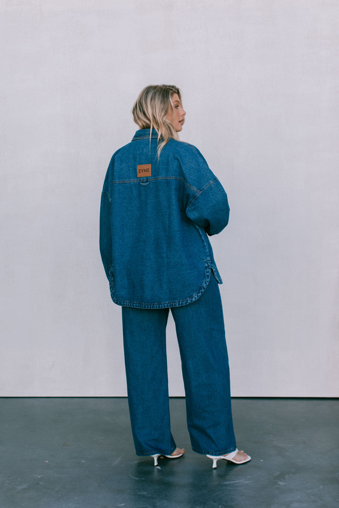 DISPATCH 07.05.25 - Janey Wide Leg Jeans - Dark Blue Wash