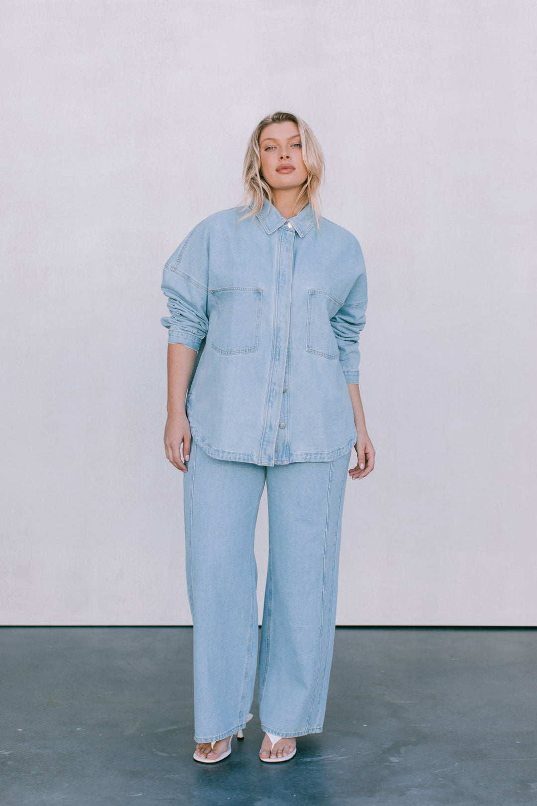 Janey Wide Leg Jeans Light Blue Wash