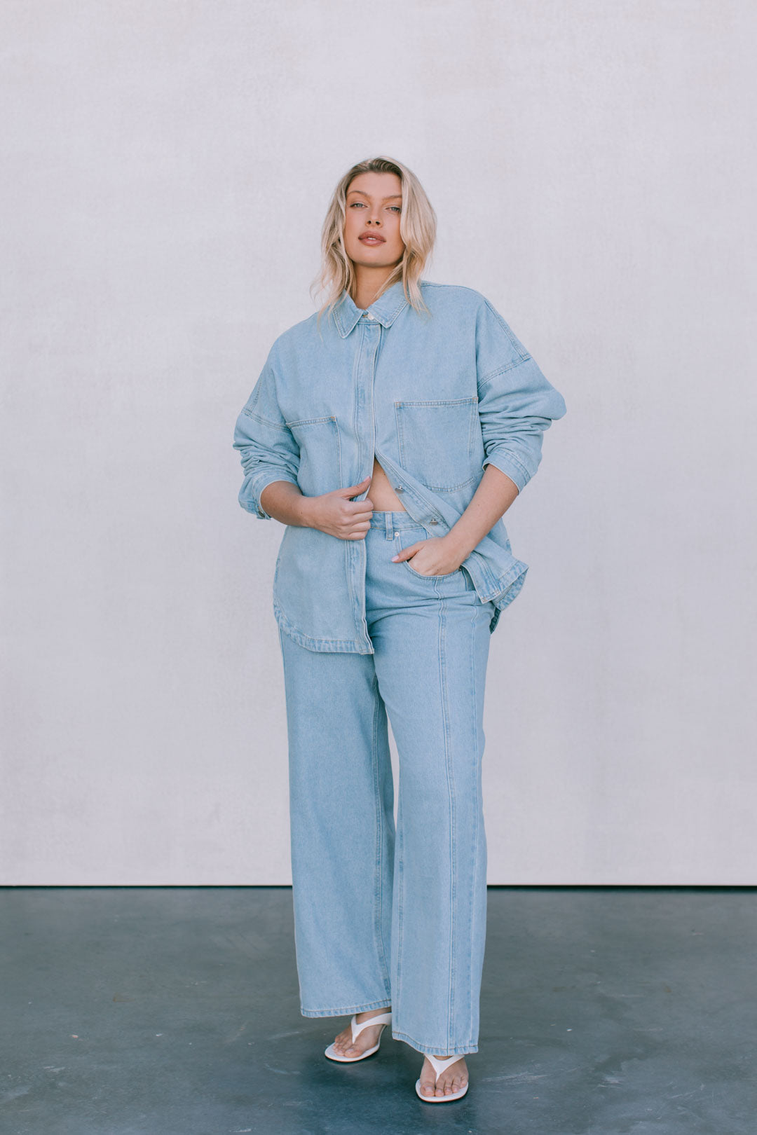 Janey Wide Leg Jeans Light Blue Wash