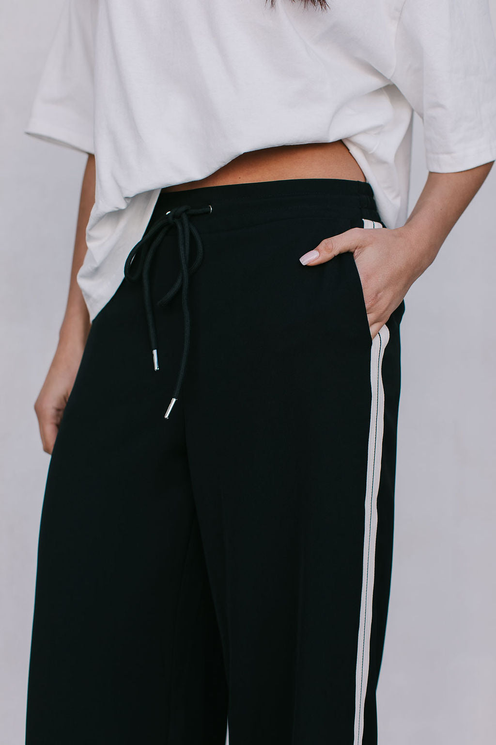 Fiah Relaxed Pants - Black/Cream Stripe