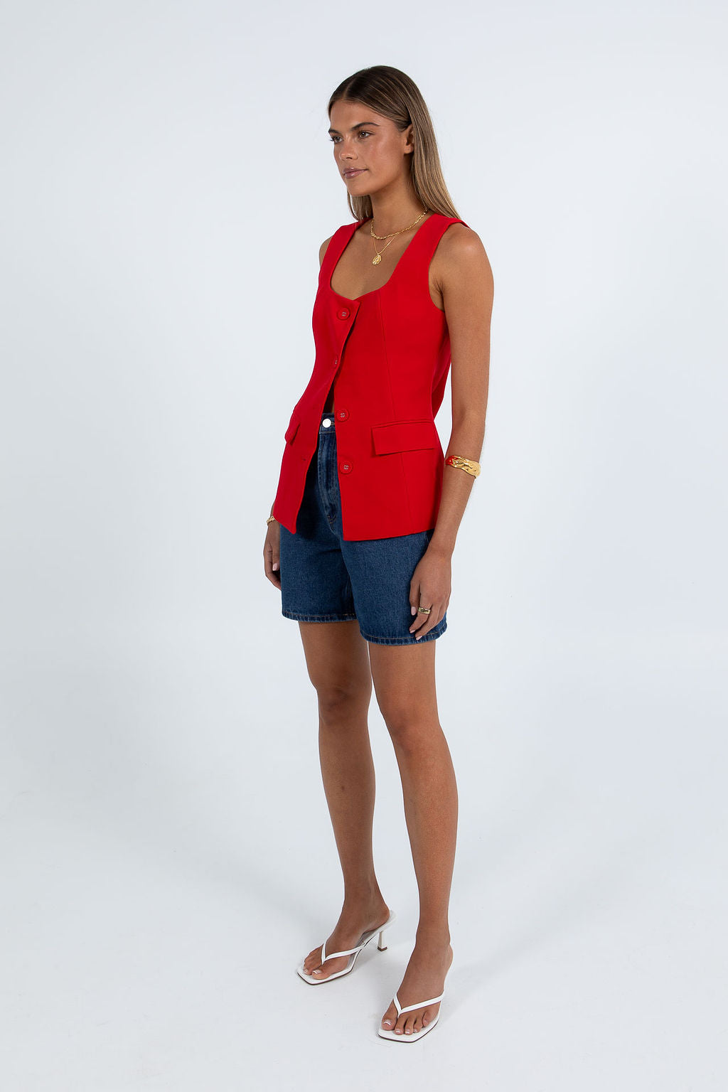Valli Vest Red