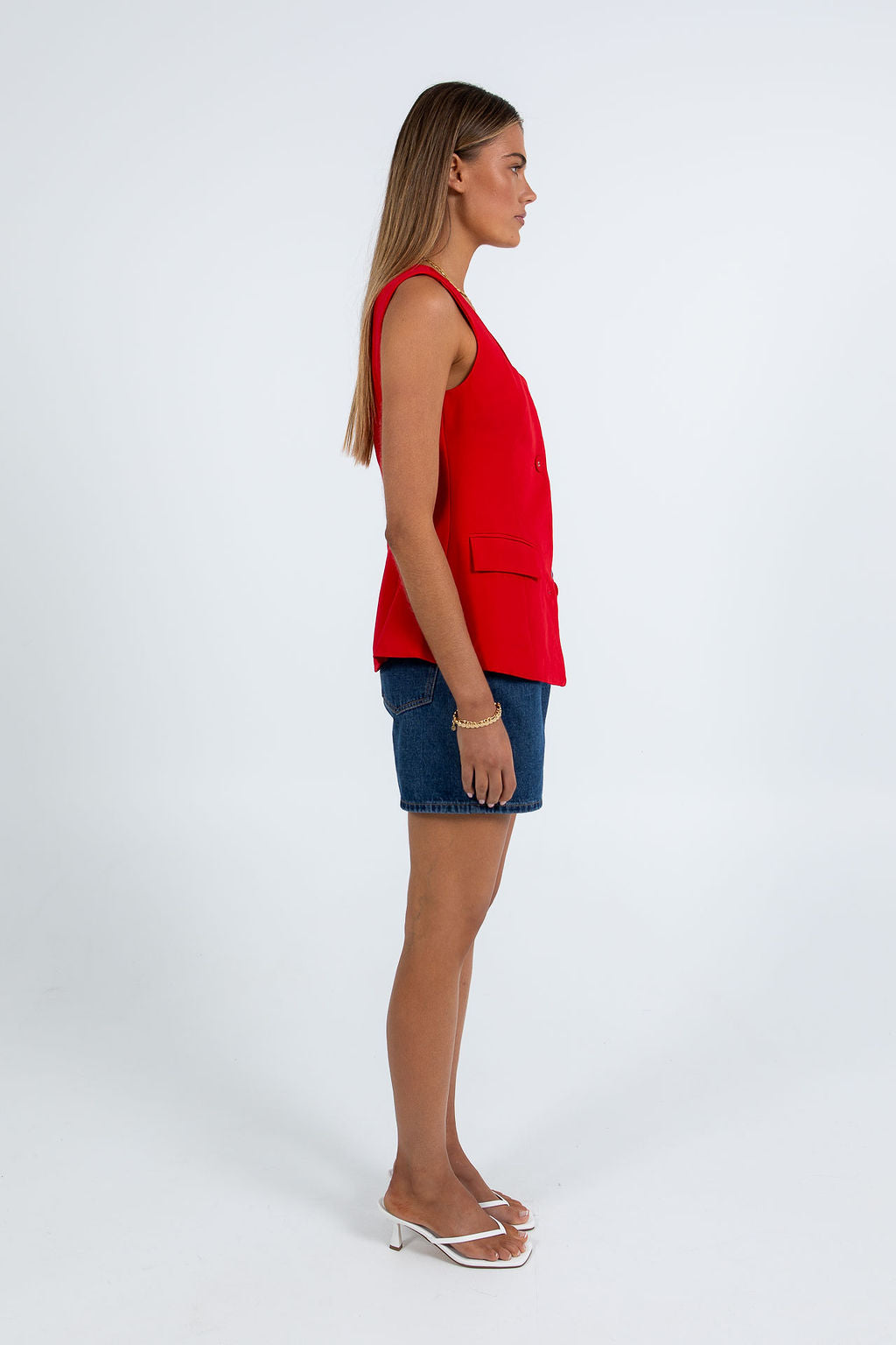 Valli Vest Red