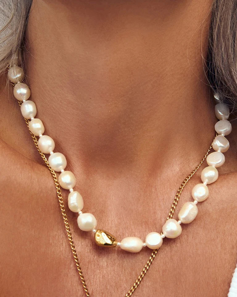 Hariette Necklace Pearl
