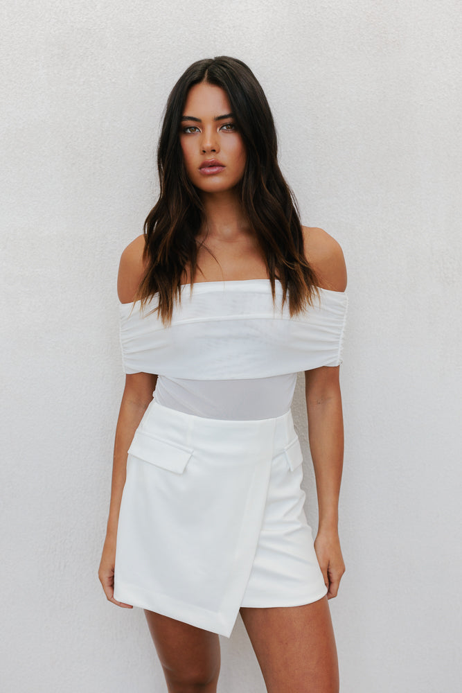 Penie Off-the-shoulder Top - White