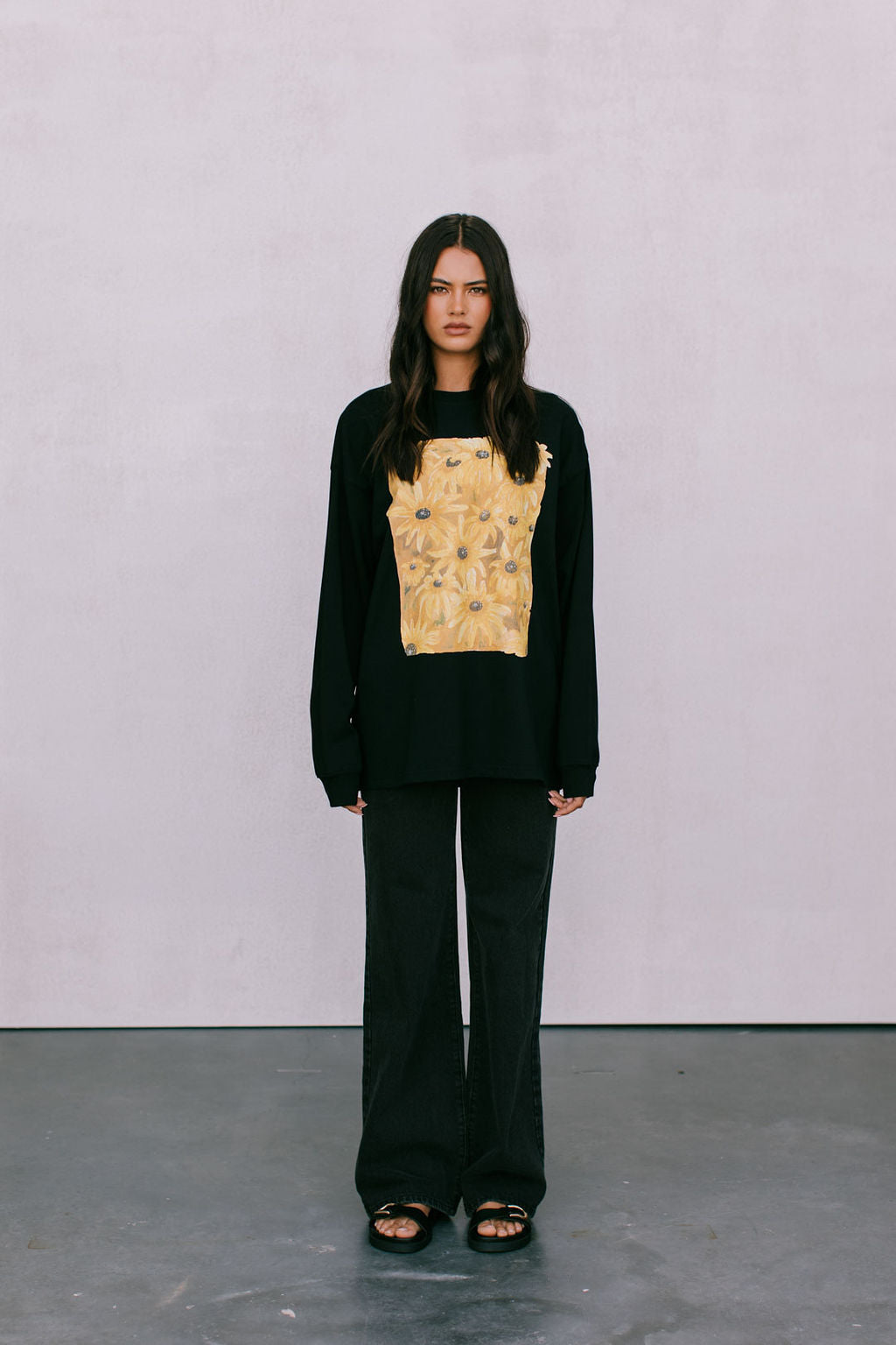 Sunflower Long-sleeve Top - Black