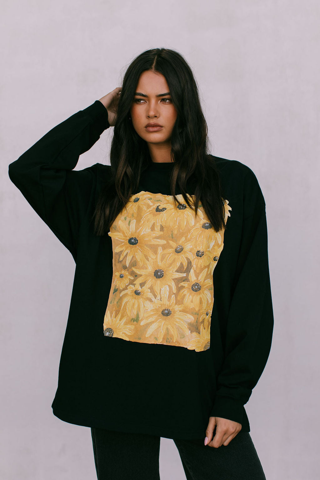 Sunflower Long-sleeve Top - Black