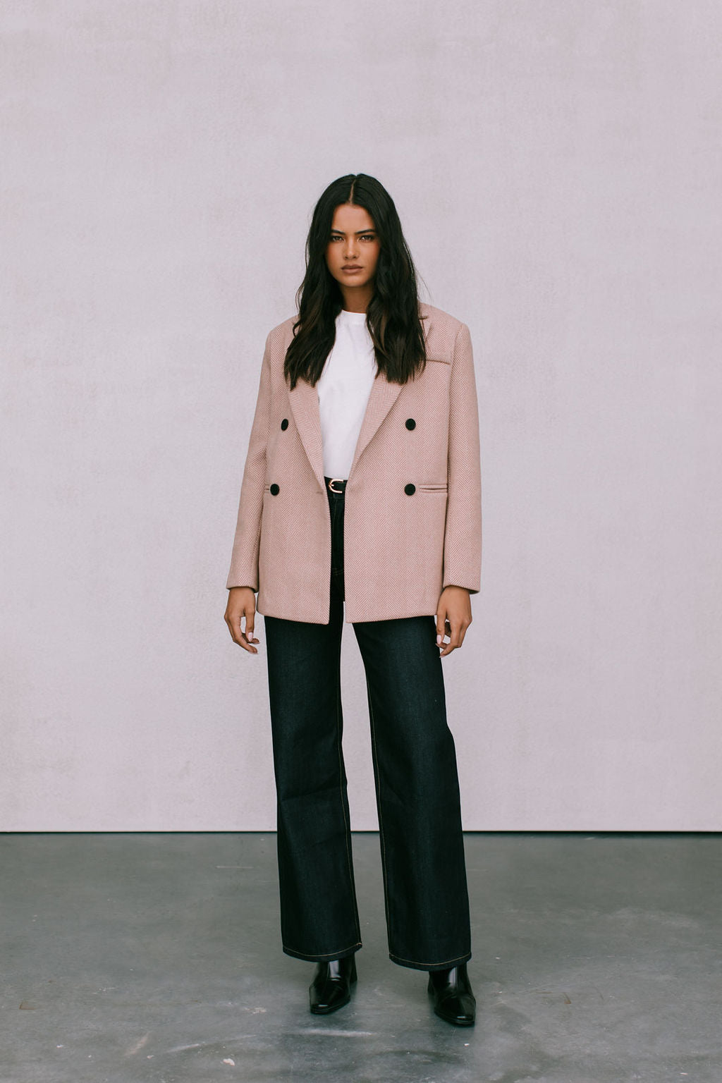 Mila Blazer Beige