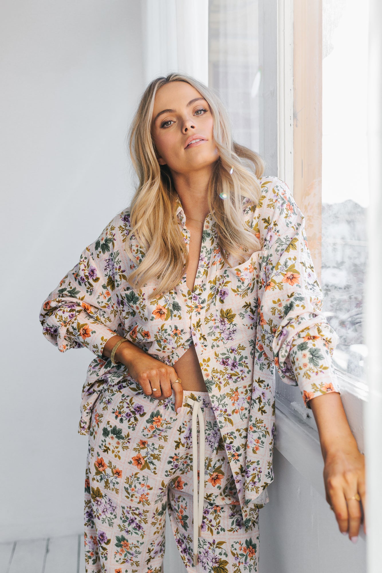 Rhea Shirt - Floral Tile Print