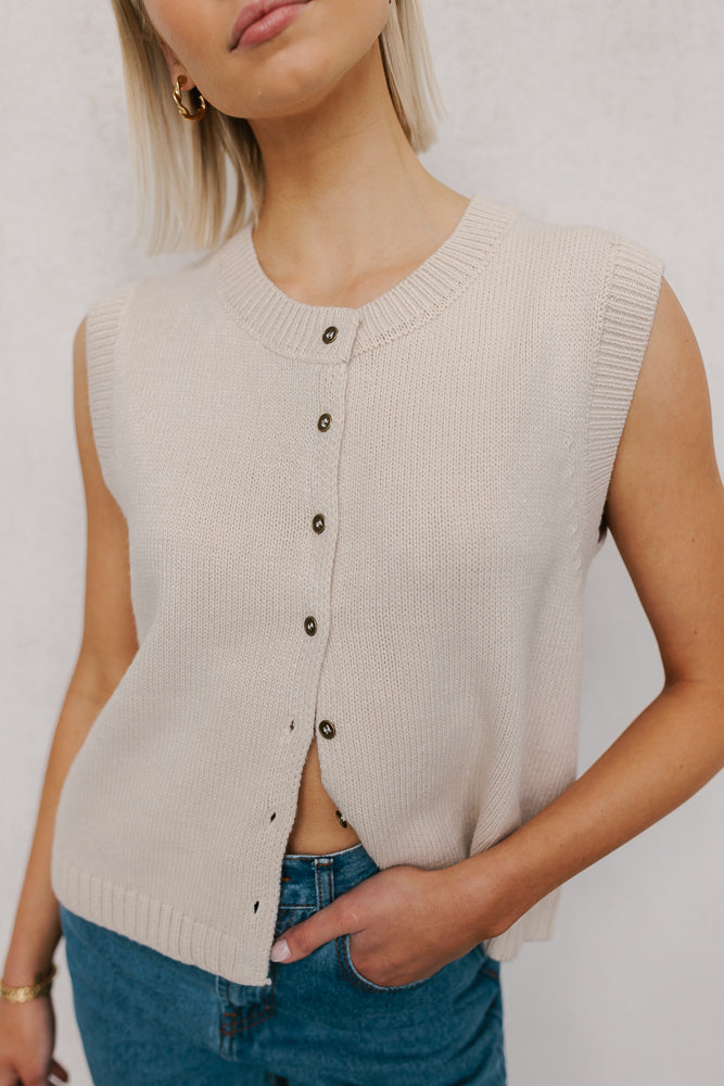 Brodee Knit Vest - Sand