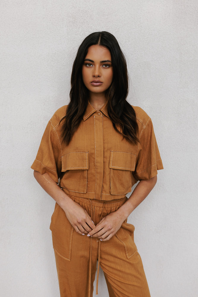Dali Top Caramel