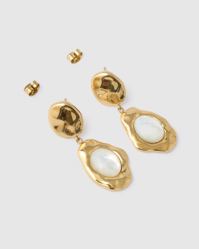 Florentine Mother of Pearl Earrings - Gold