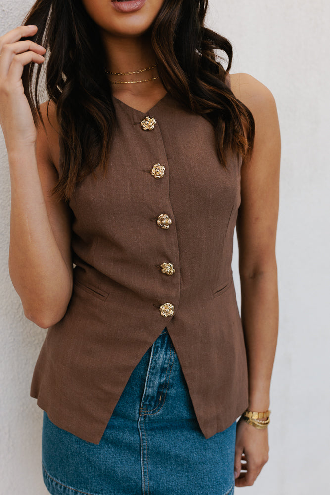 Finch Vest Chocolate