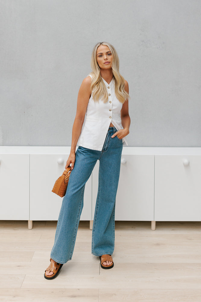 Hermonie Vest - White