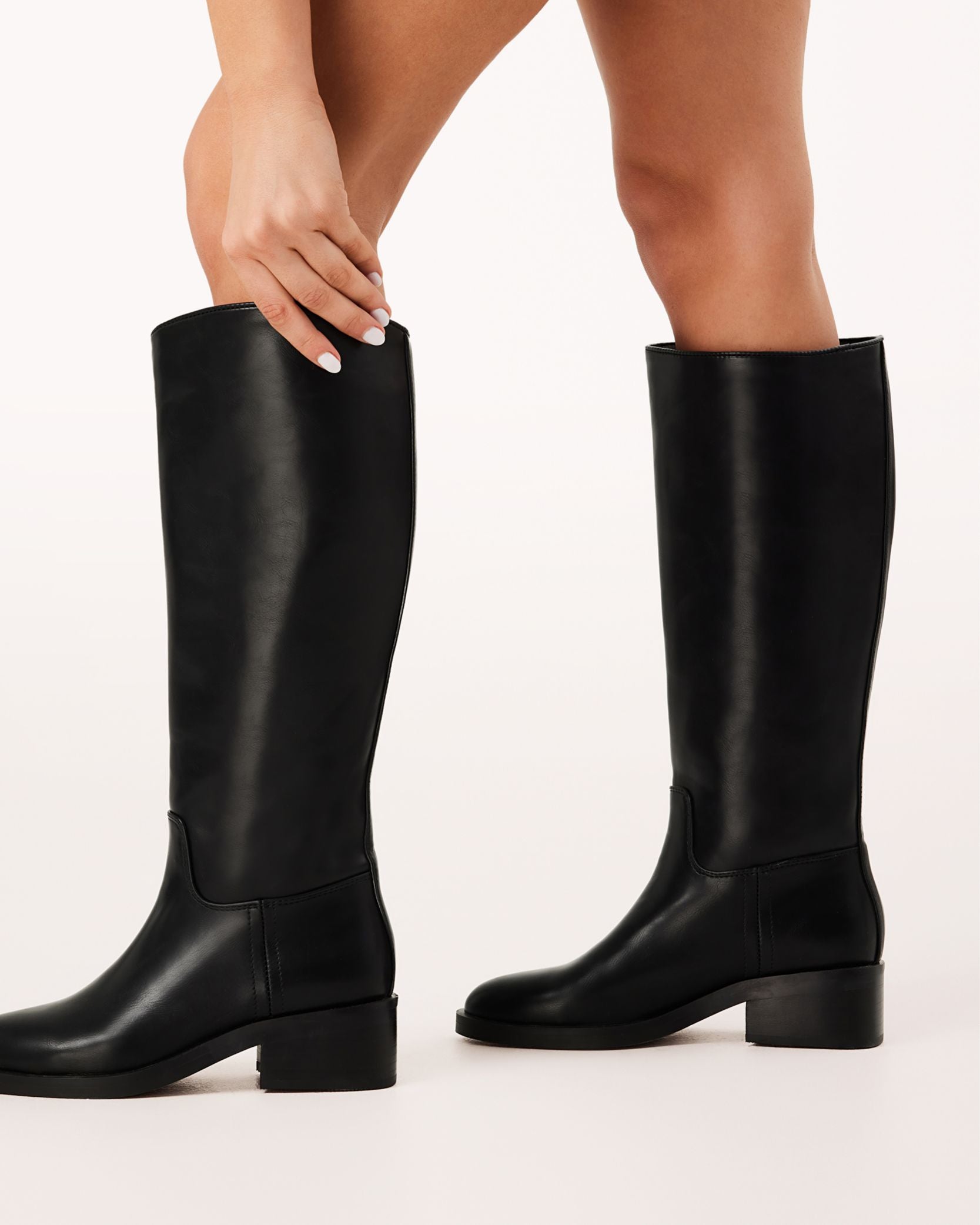 Quincy Knee-high Boots Black