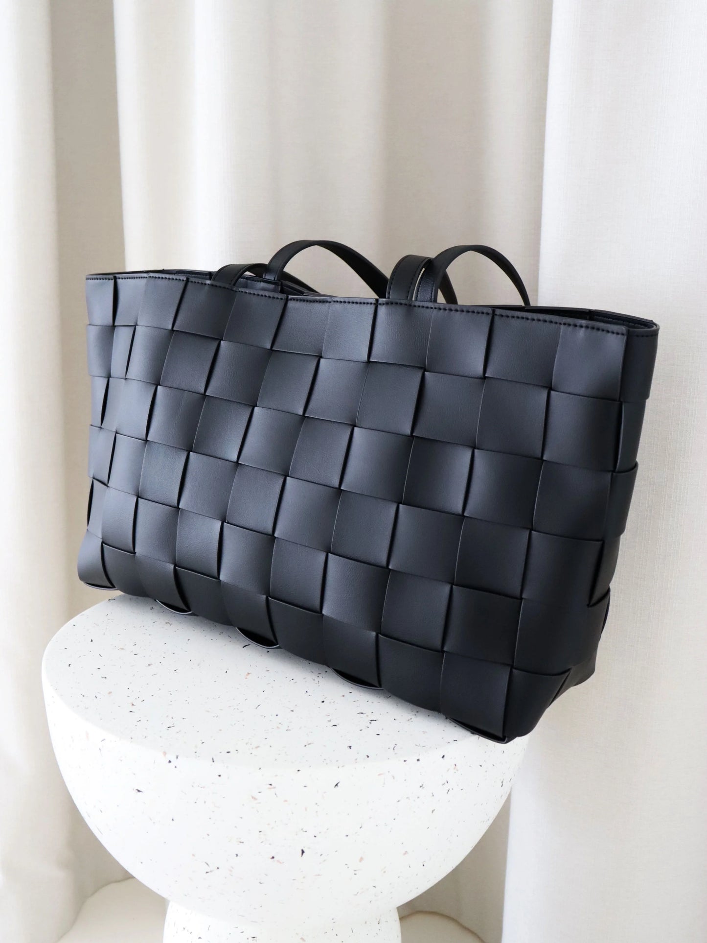 Nelly Woven Tote Bag - Black