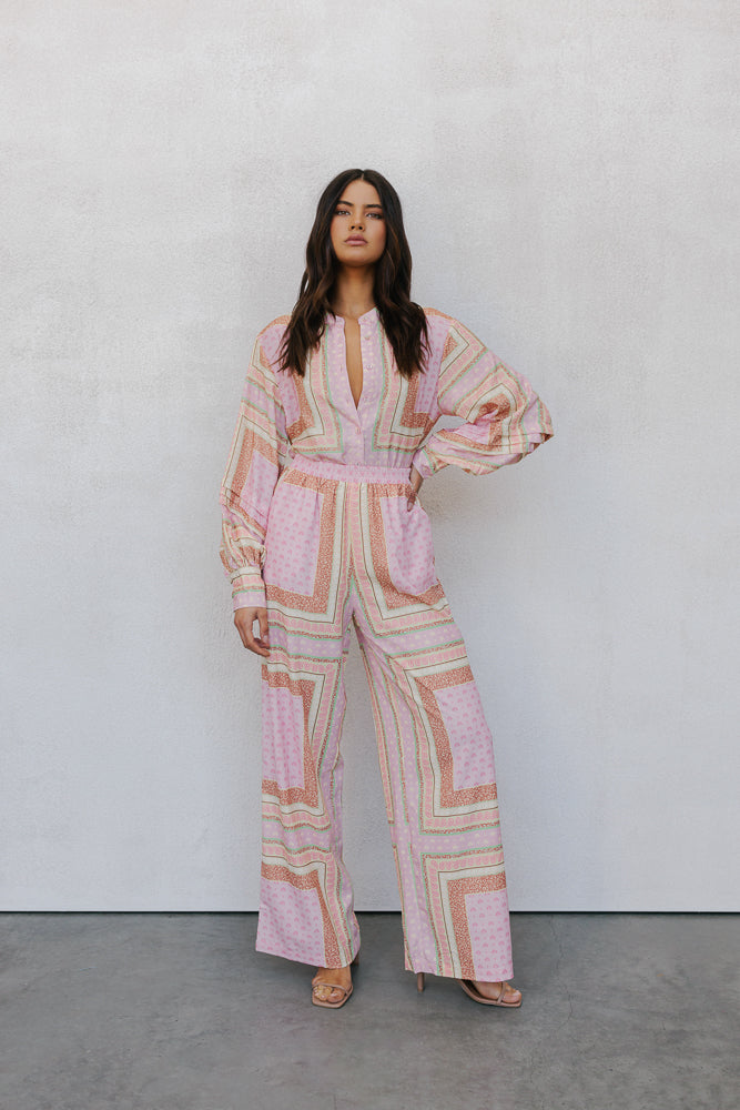 Quest Pants - Pink Tile Print