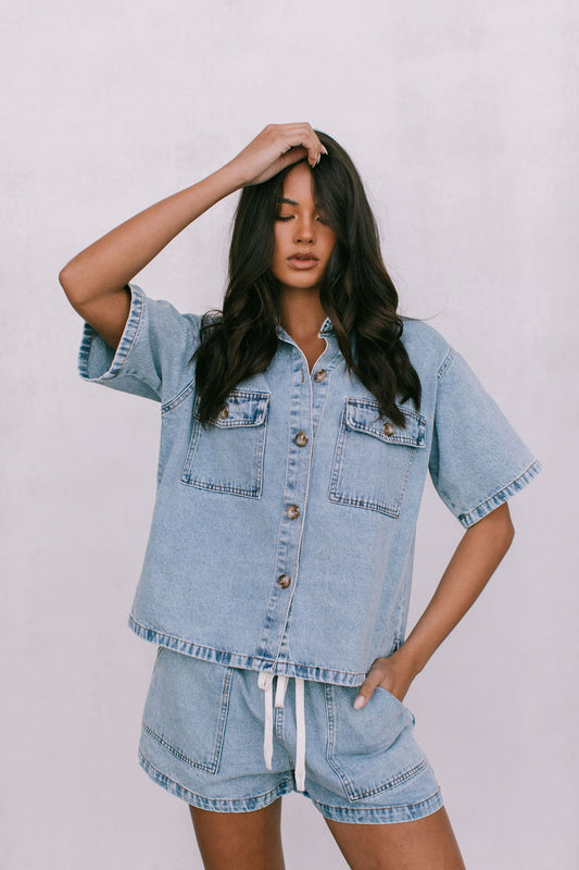 Brittanie Set - Light Wash Denim