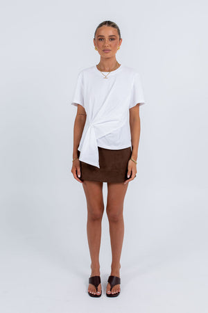 Yolanda Tee White