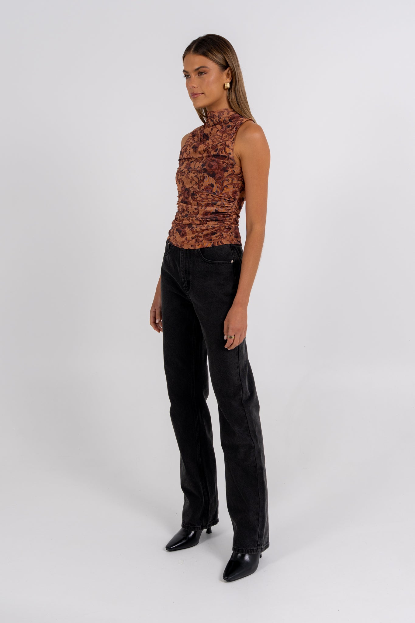 Bobby Top Heirloom Print
