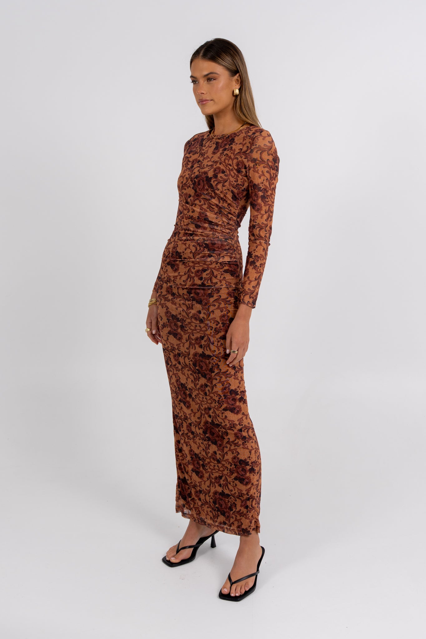 helena long sleeve floral maxi dress Heirloom Print Fresh Cuts 7/25 Princess Aurora Adult Costume Fit and flare shape Size:9-12m