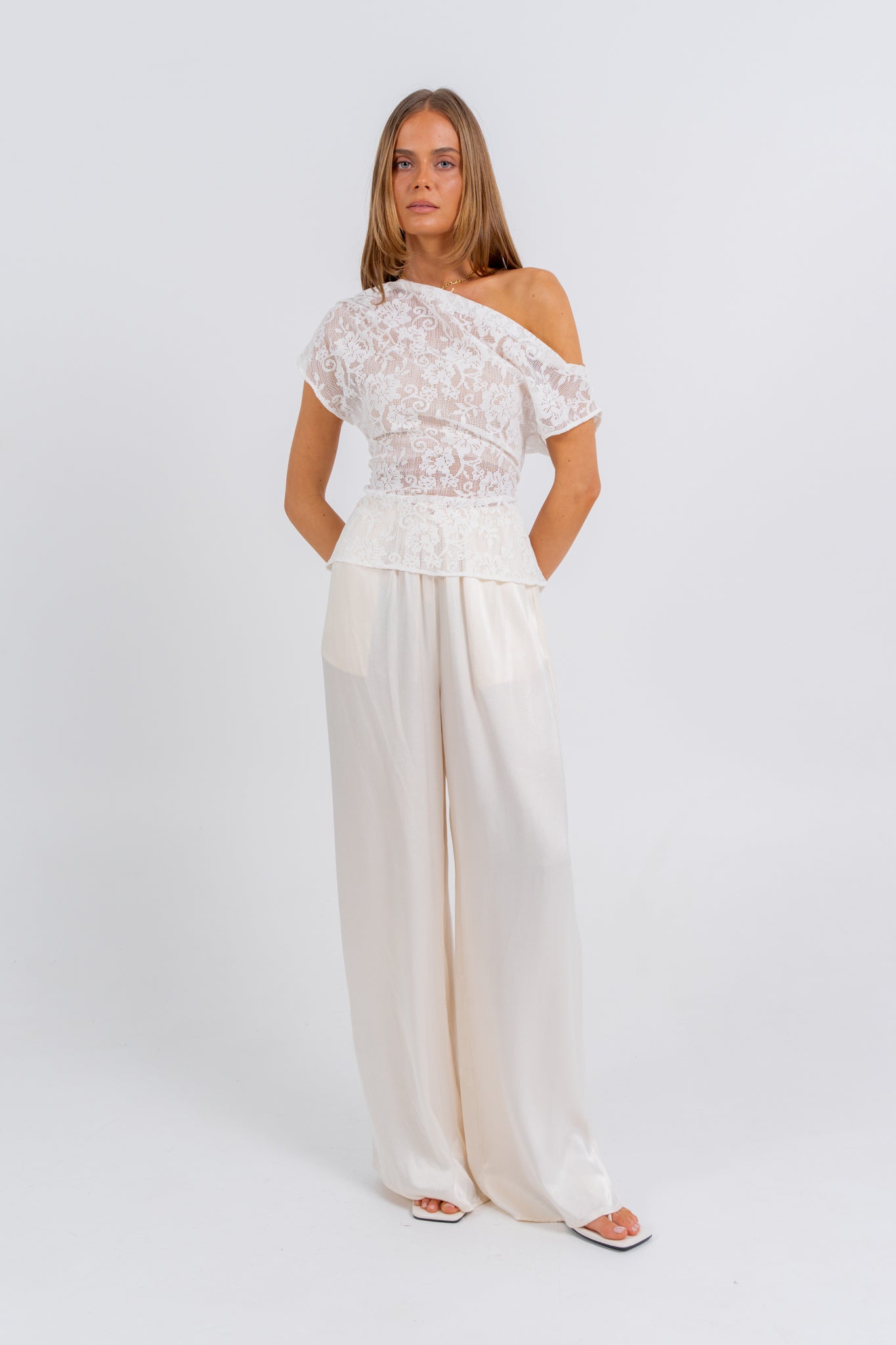 Harlow Lace Top Ivory