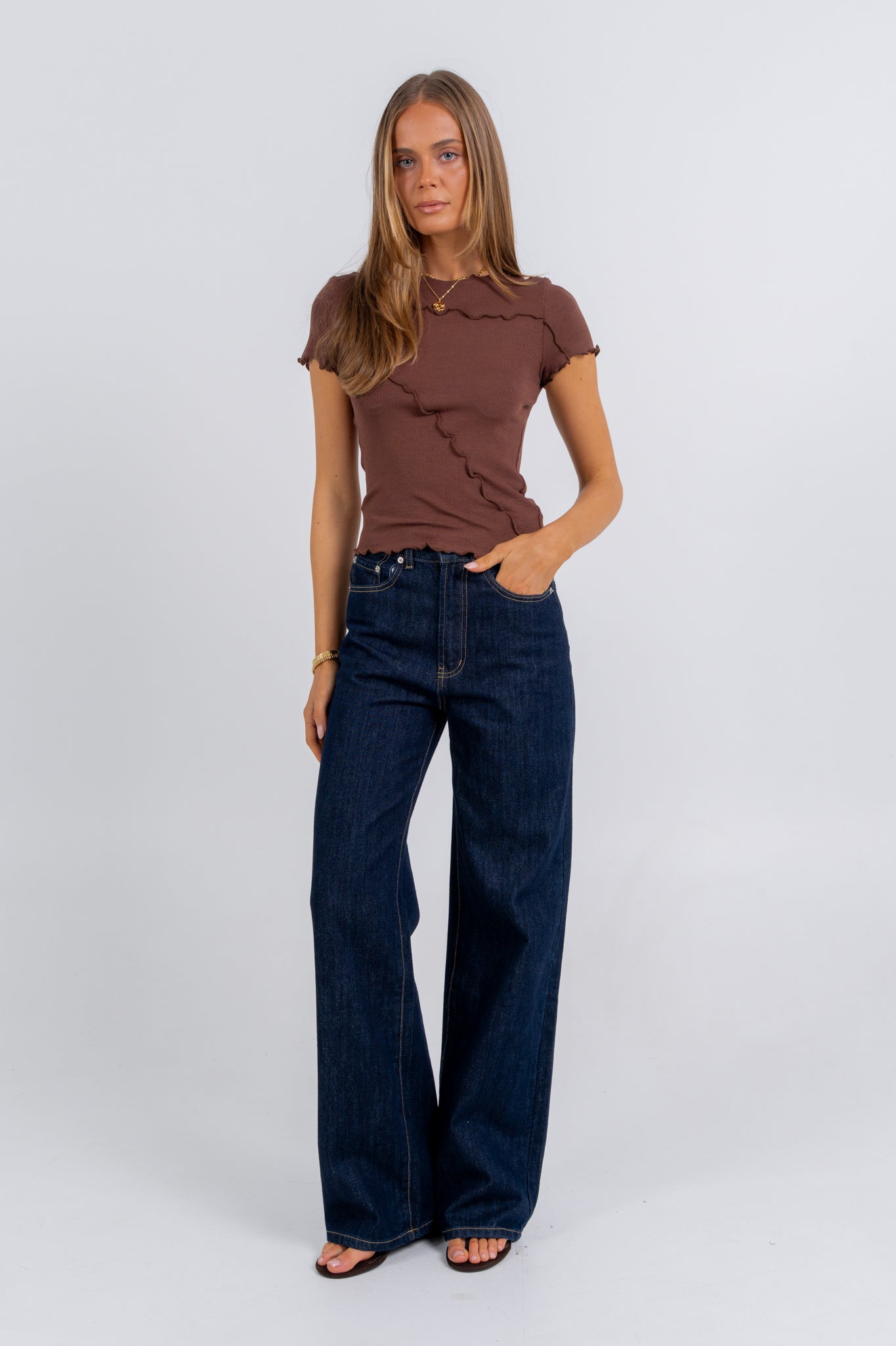 Whitney Top Chocolate