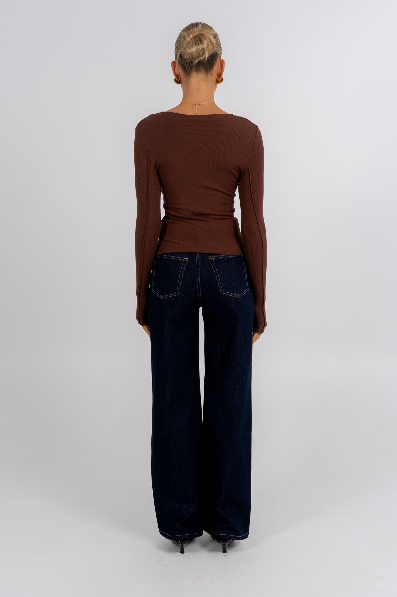 Nicka Long Sleeve Top Chocolate