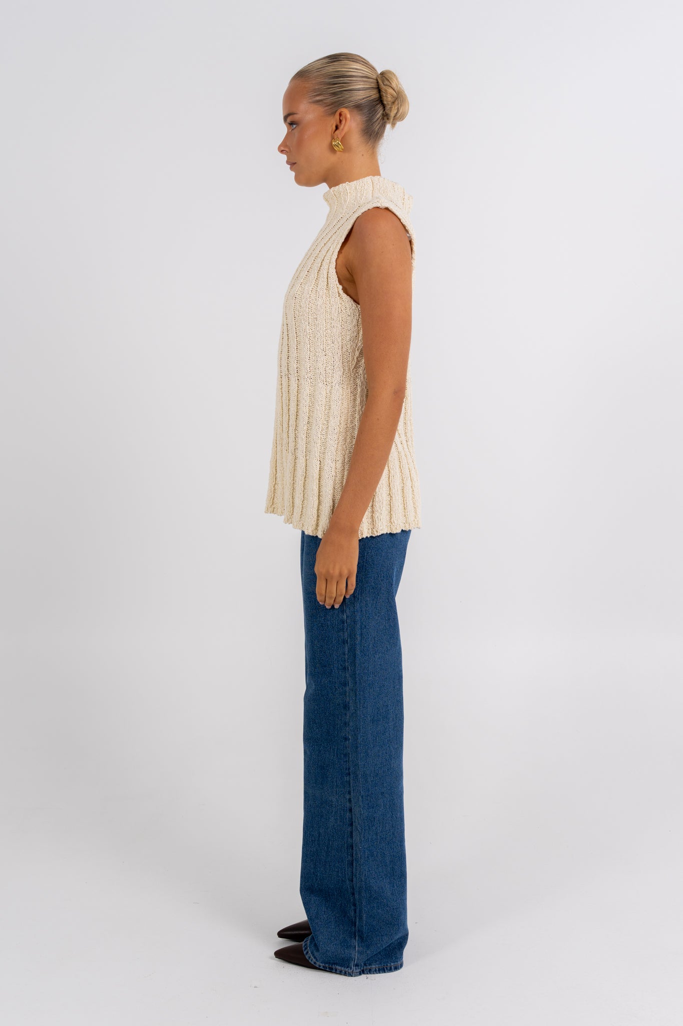 Ossie Top Cream