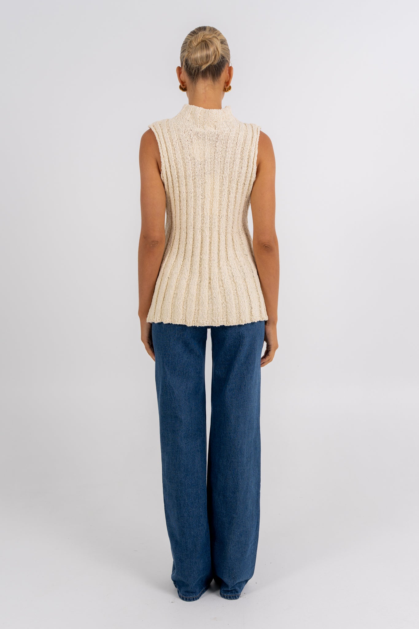 Ossie Top Cream