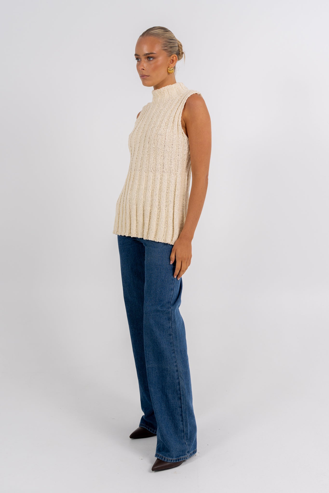 Ossie Top Cream