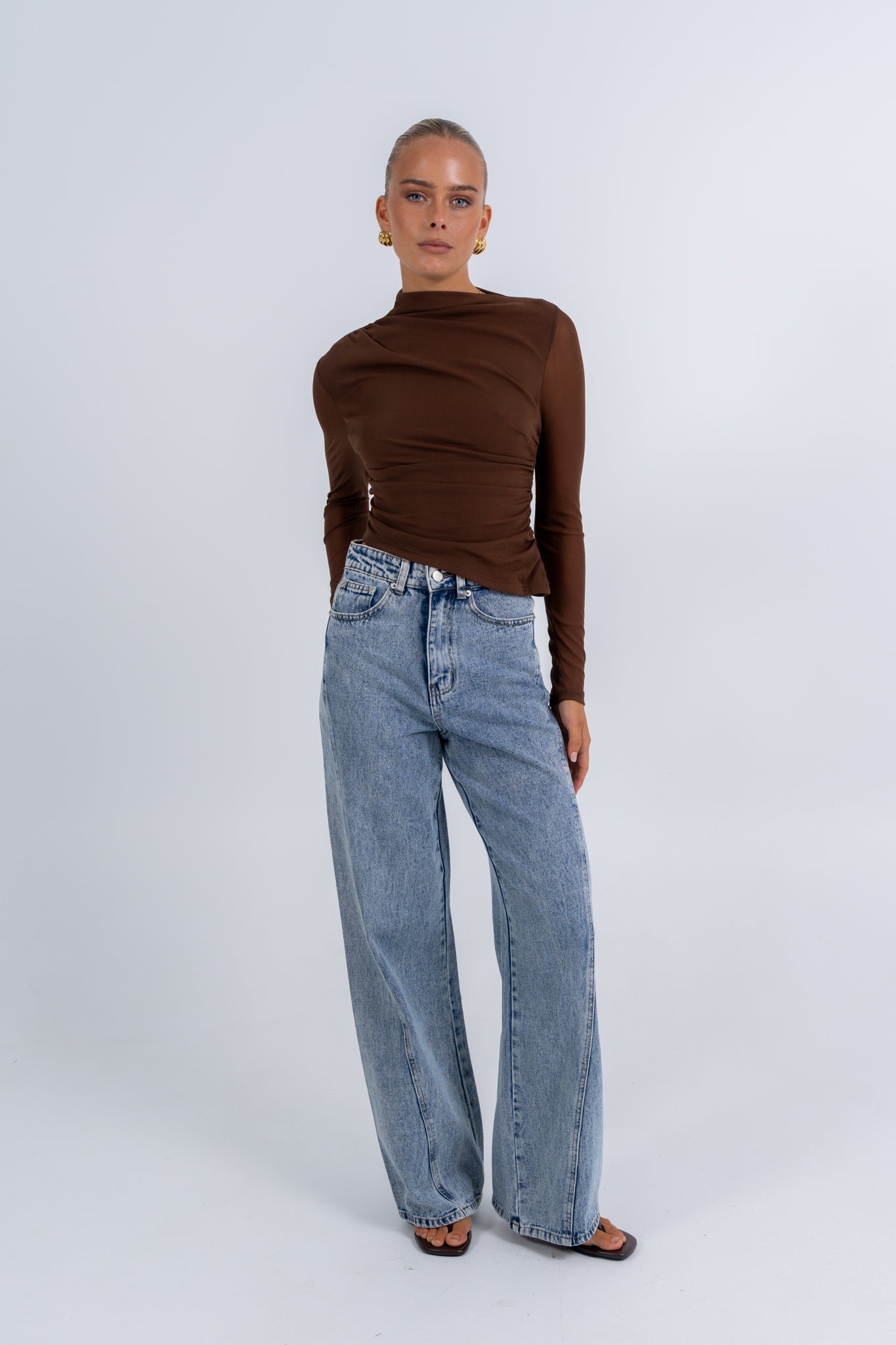 Dakitah Long Sleeve Top Brown