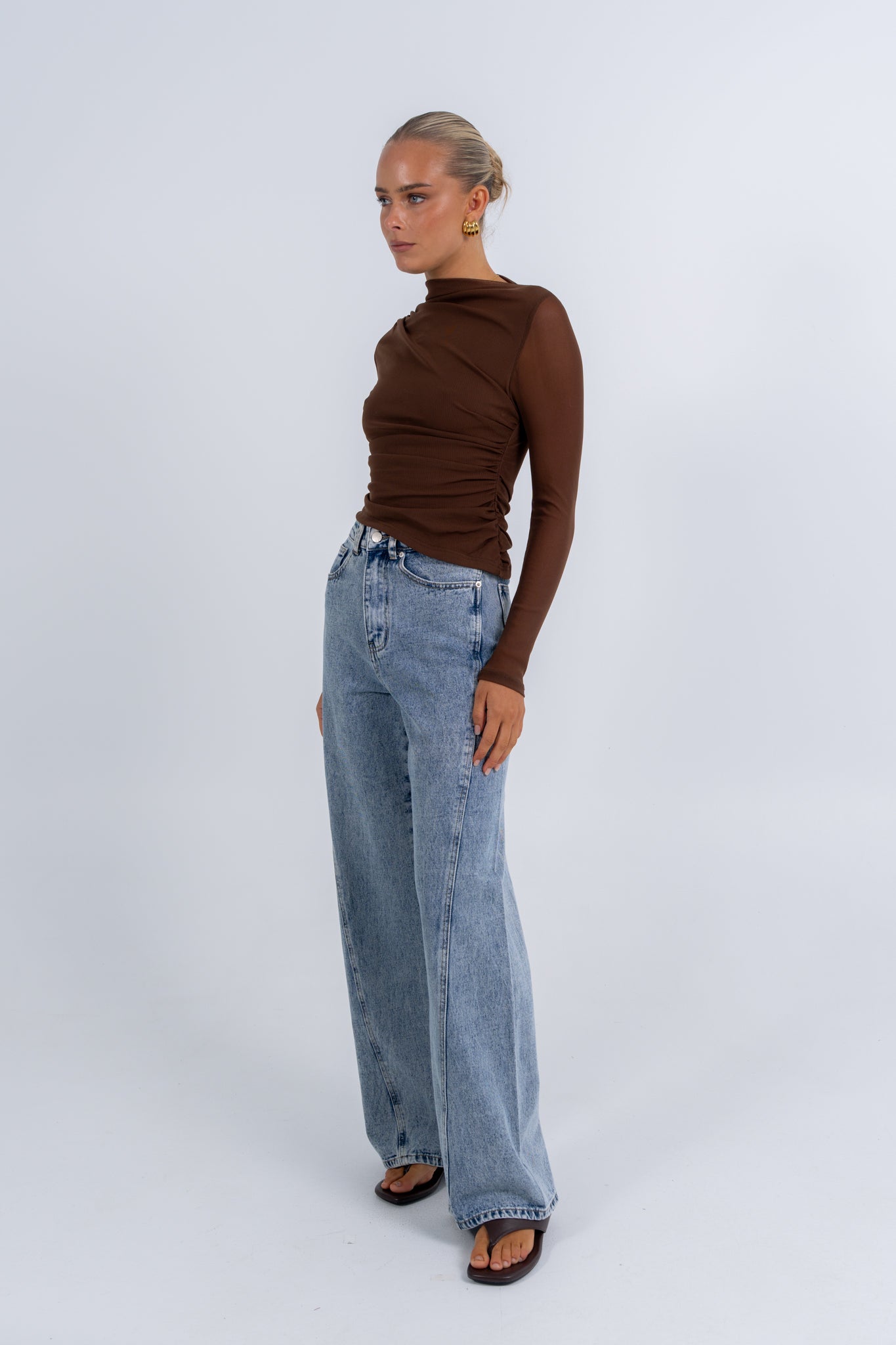 Dakitah Long Sleeve Top Brown