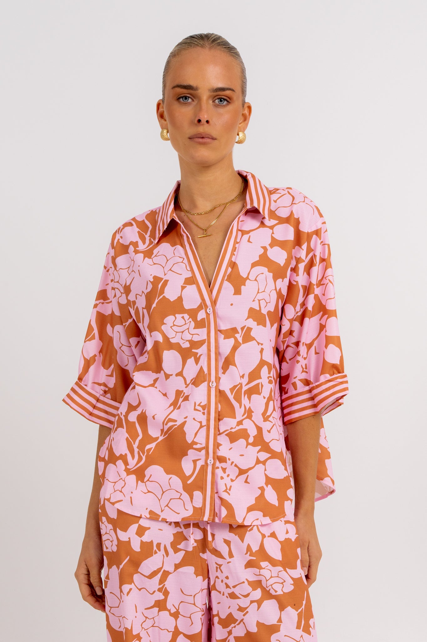 Tripoli Set Tan Floral